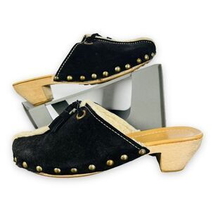 The Original Car Shoe Black Suede / Cream Fur / Wood Clogs Women's 7